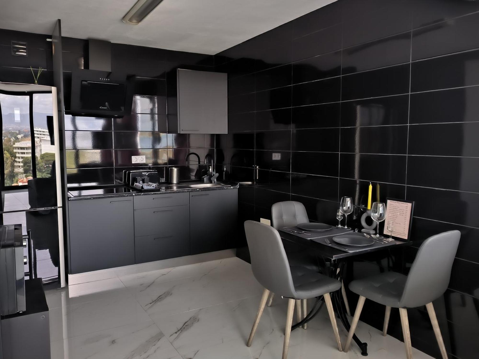 Pinar Suites Habitaciones توريمولينوس المظهر الخارجي الصورة